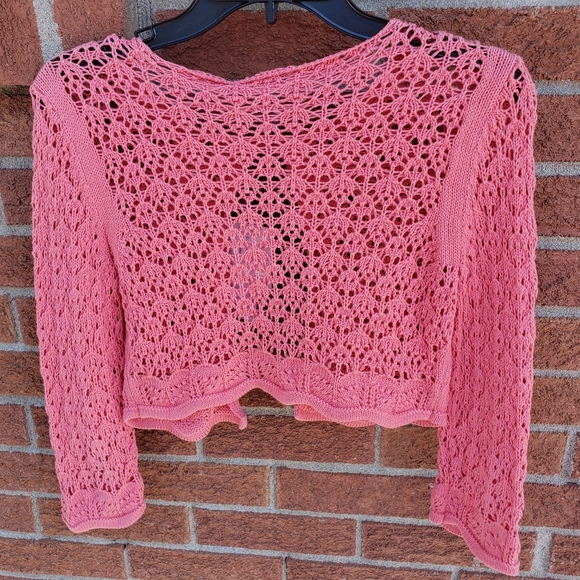 Crochet crop button top - Picture 2 of 4